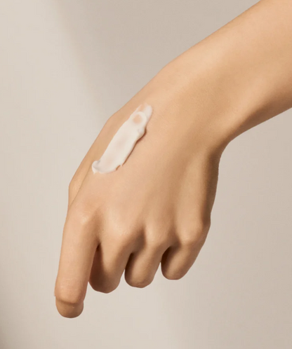 DIAMOND LUMINOUS PERFECTING HAND CREAM